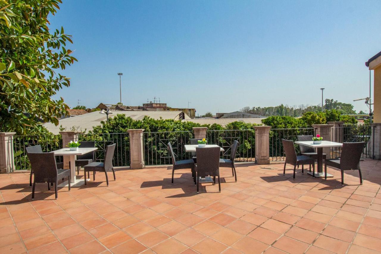 Royal Playa Suite And Apartament -Private Parking- Self Chek Out CTA Exterior foto